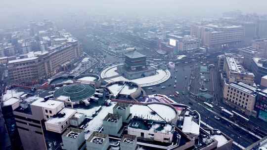 西安钟楼雪景