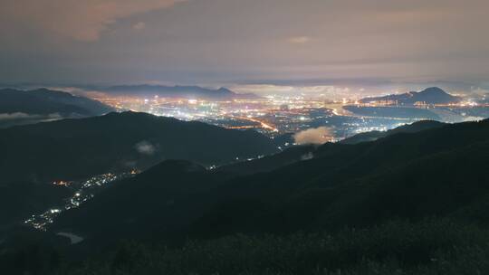 杭州富阳安顶山富春江山川云海夜景延时