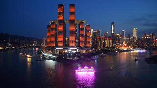 重庆城市地标现代建筑天际线高楼与江景夜景