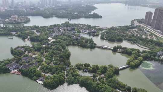 湖北黄冈遗爱湖公园幽兰芳径景区航拍