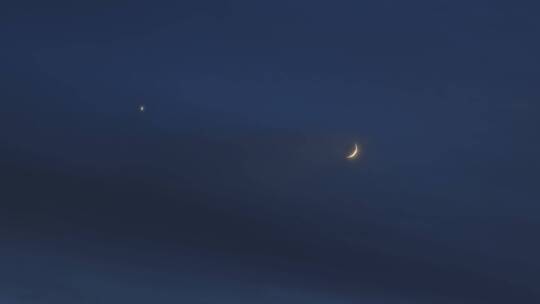 傍晚蓝色天空金星伴月新月月落延时视频素材模板下载