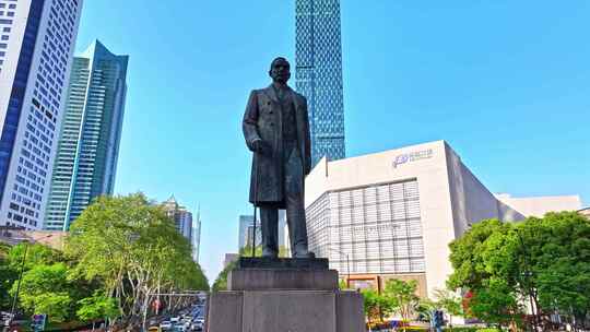 南京新街口孙中山雕像