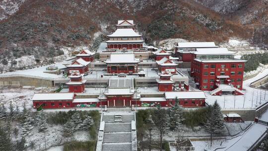 2022年第一场雪，青山粉黛