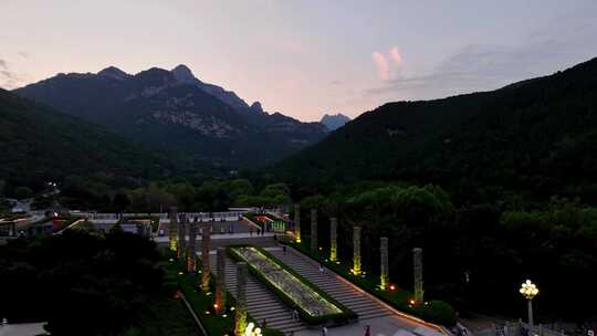 航拍泰山天外村