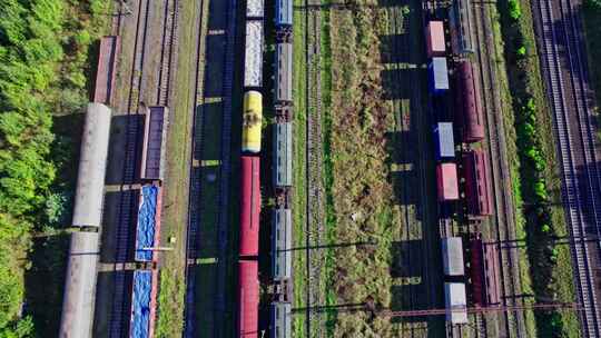 货运列车，铁路，无人机，火车