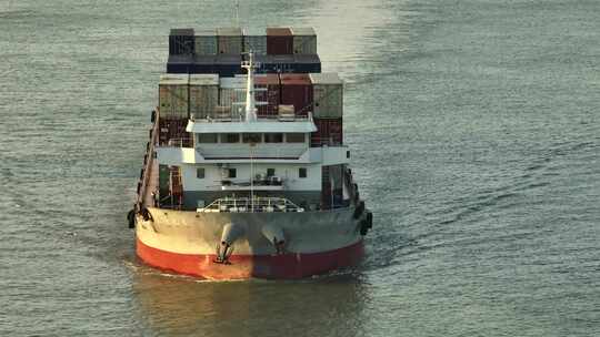 长江货轮物流运输4K长三角集装箱船