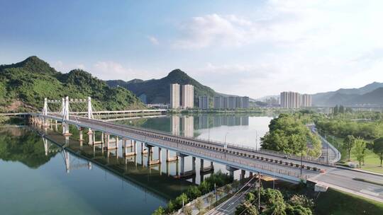 杭州建德新安江高速公路和现代城市风光航拍视频素材模板下载