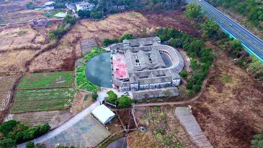 春节航拍梅州客家围龙屋古建筑群节日风貌