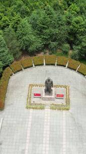 旅游景区湖南常德林伯渠纪念馆铜像广场