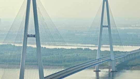 武汉青山大桥长焦环绕镜头