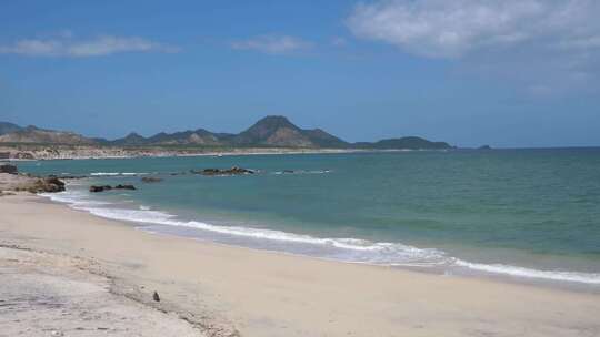 海岸边沙滩风景