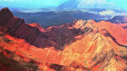 新疆独库公路唐古拉风暴天山神秘大峡谷