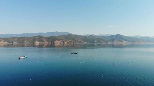 航拍泸沽湖解压视频美景