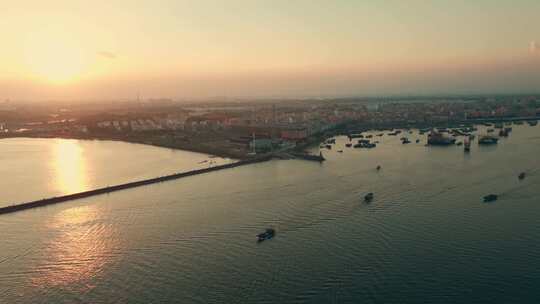 航拍企沙港码头黄昏渔船视频素材模板下载