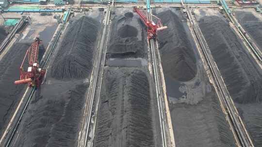 港口码头煤炭进出口贸易航拍