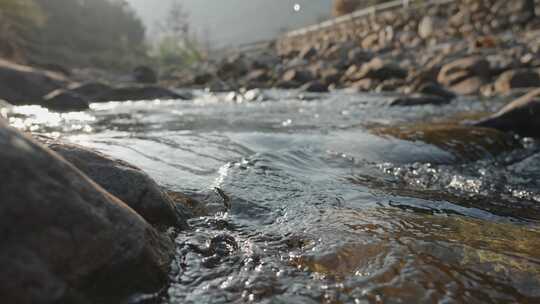 溪水水流河流大自然野外小溪