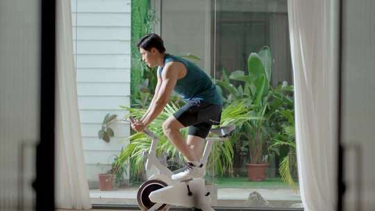 健身 锻炼 健身房 健康 跑步 训练 跑步机