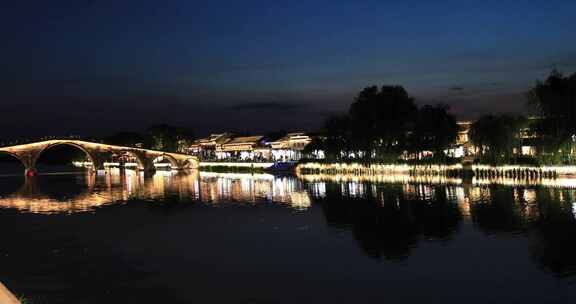 江南水乡唯美夜景 城市灯光倒影  浙江塘栖