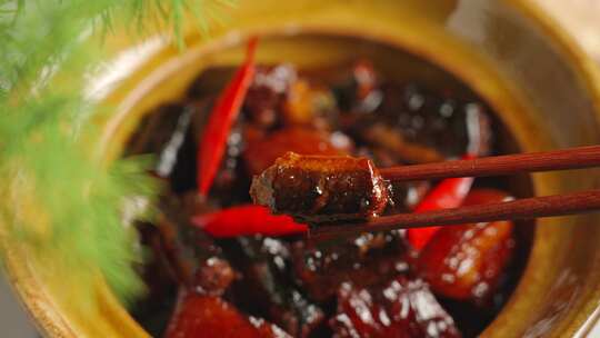 红烧肉猪肉美食美味食物中国菜特写视频素材模板下载