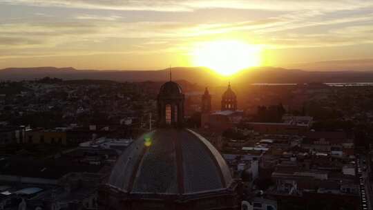 墨西哥圣米格尔地标建筑夕阳黄昏夕阳航拍