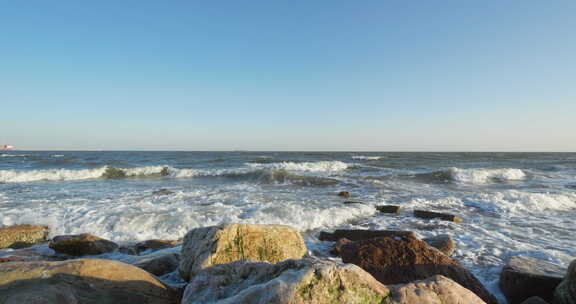 大海海浪岩石