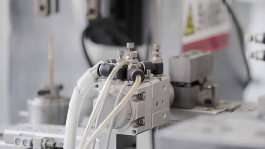 电子厂生产车间元器件自动化生产线