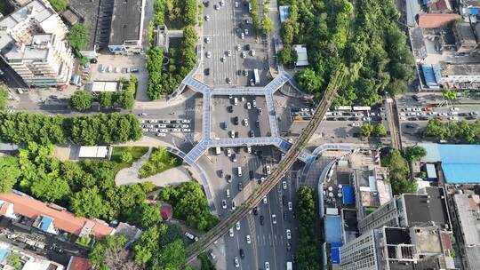 航拍湖北武汉城市交通车流行驶