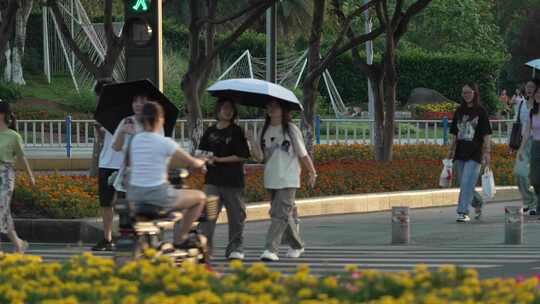 夏日行人过马路