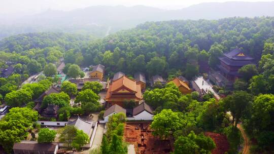 杭州西湖十景南屏晚钟净慈寺院航拍