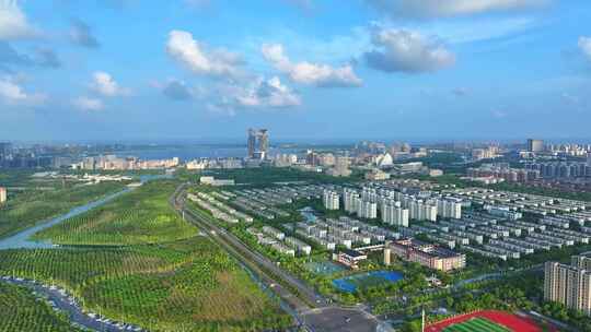 航拍上海临港新片区  滴水湖全景