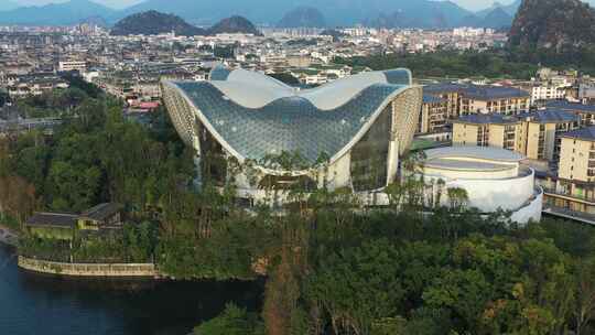 中国广西壮族自治区桂林市七星区漓江歌剧院视频素材模板下载