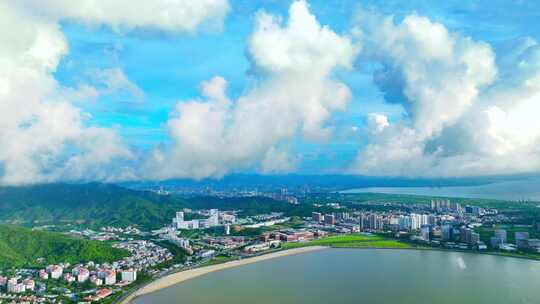 航拍珠海俯瞰澳门大学横琴