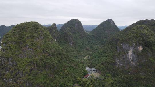 航拍广西桂林奇山哈斯特地貌