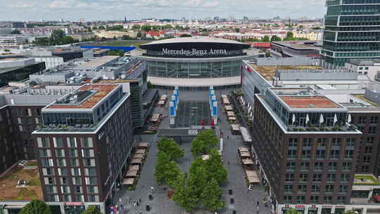 德国柏林梅赛德斯-奔驰竞技场鸟瞰图视频素材模板下载