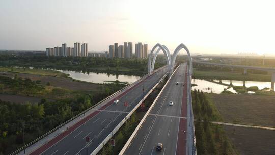 西安欢乐谷镐京大桥