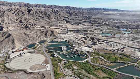 新疆阿克苏月亮泊戈壁湿地旅游度假区