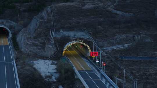 道路 公路 山区道路 村村通 基础建设