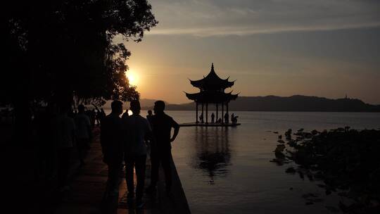 杭州西湖景区集贤亭落日夜景