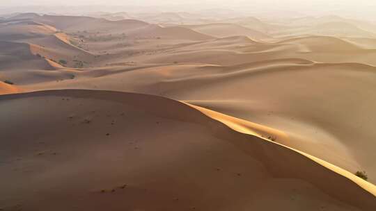 航拍沙漠大漠夕阳日出沙石黄昏