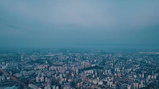 城市地平线航拍空镜