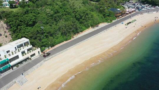 超美的跑车在海边公路 大连棒棰岛景区