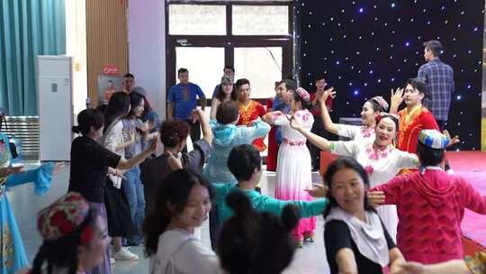 莎车县 十二木卡姆演艺中心 十二木卡姆表演