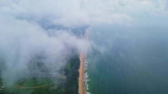 海南三亚海棠湾航拍云海唯美海岸线