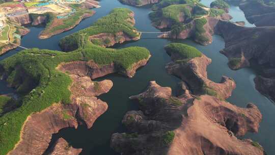 航拍湖南郴州旅游高椅岭丹霞地貌自然风景