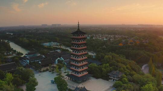 江苏省扬州市瘦西湖大明寺晨曦航拍