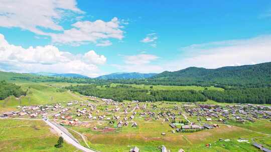 新疆北疆阿勒泰禾木村风景航拍