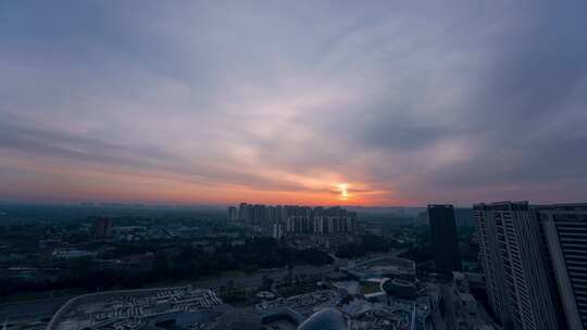 成都世茂广场日出朝霞