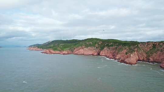 福建霞浦吕峡灯塔海边风车风景航拍