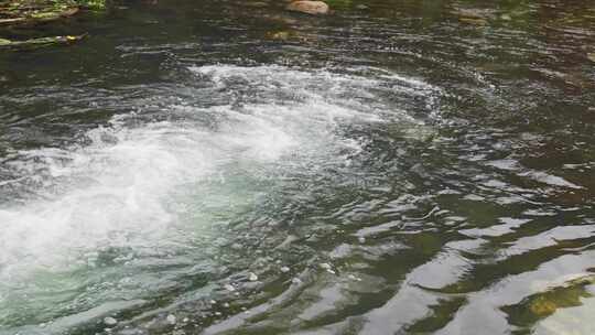 清澈河水河流水源水流溪流溪水