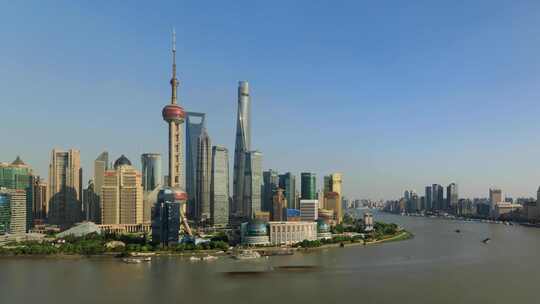 上海市中心天际线的鸟瞰图
